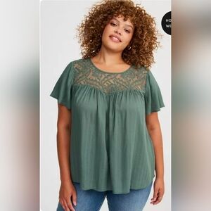 💓NWT Torrid Women's Sage Green Lace Blouse